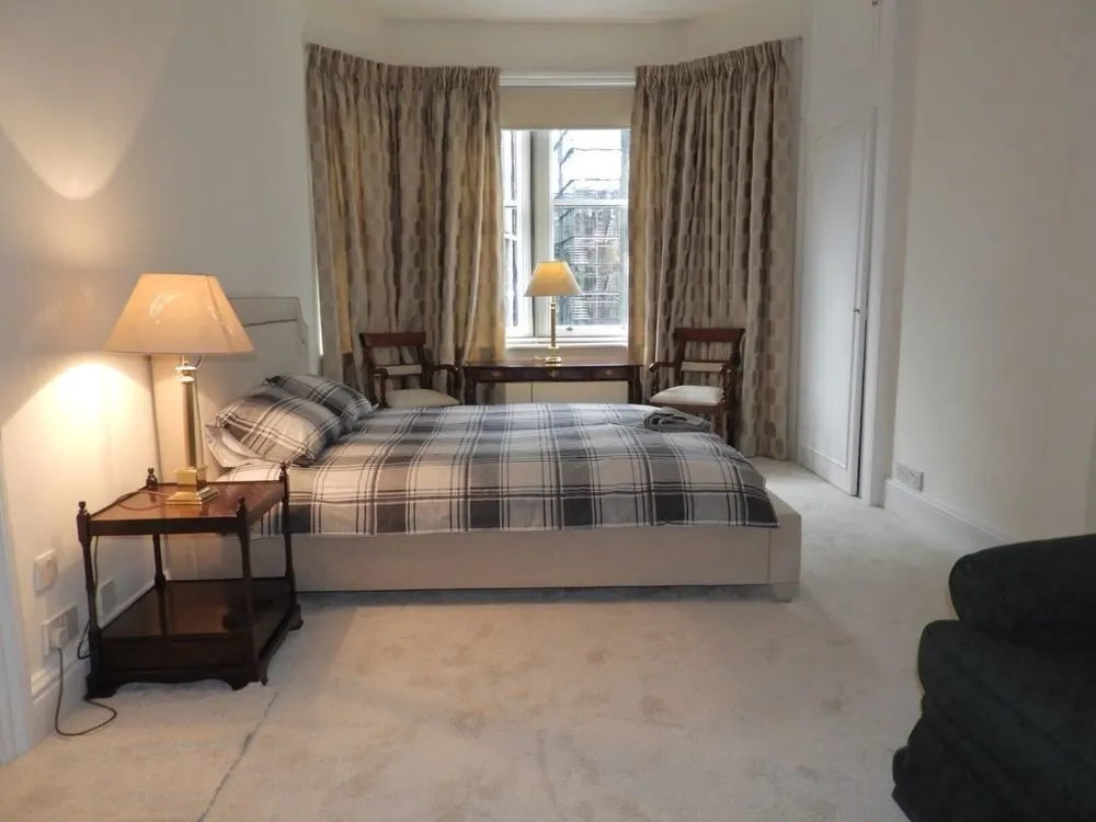 Belgravia Apartments