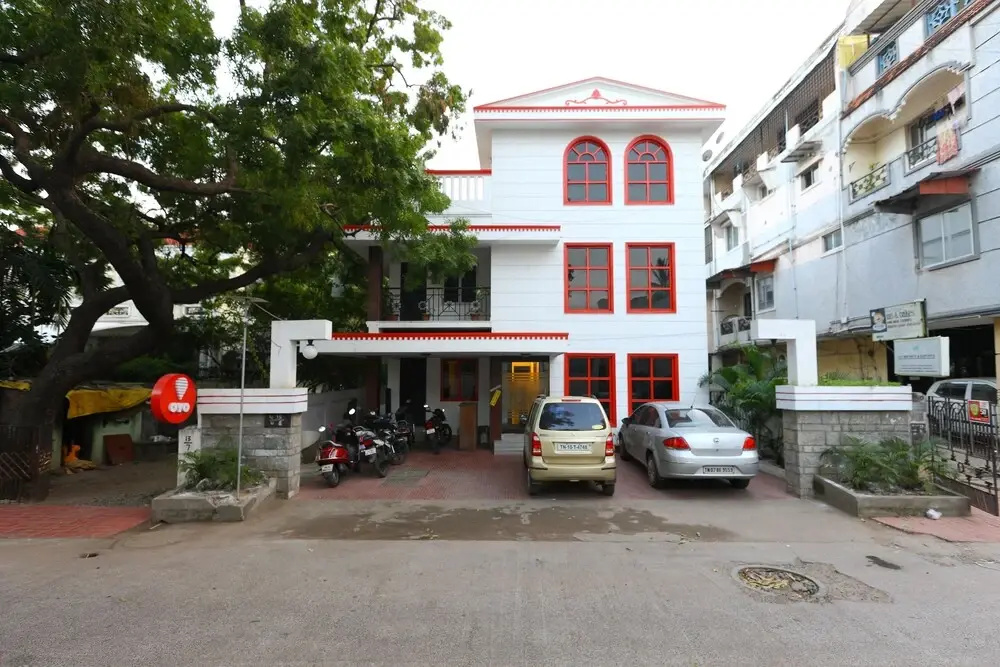 OYO 817 Anna Salai