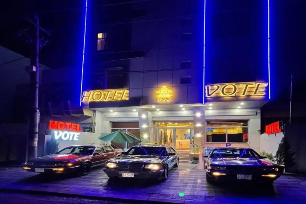 Vote Hotel
