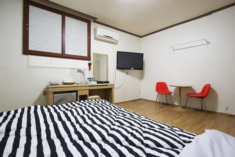 Cheongju Vienna Motel