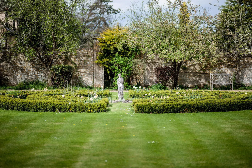 The Slaughters Manor House - 2
