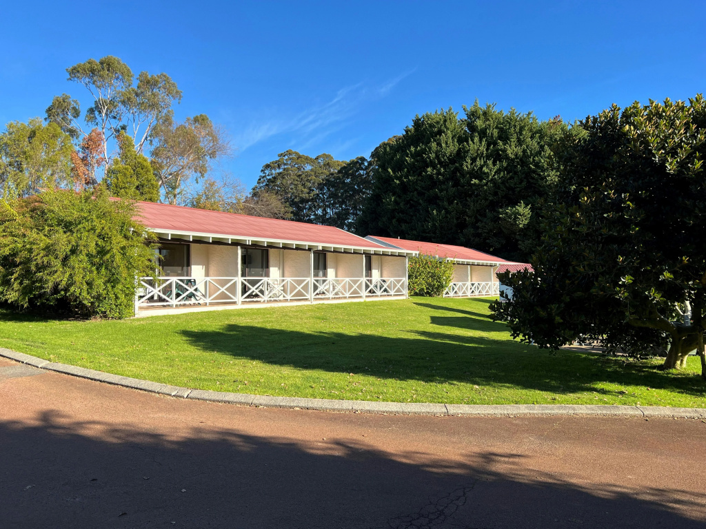 Karri Forest Motel