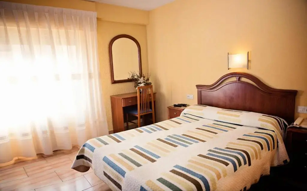 Standard Double room (full double bed)