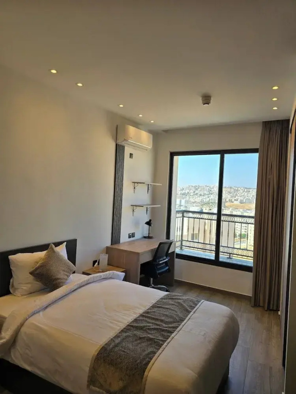 Standard Single room with balcony and with view (single bed)