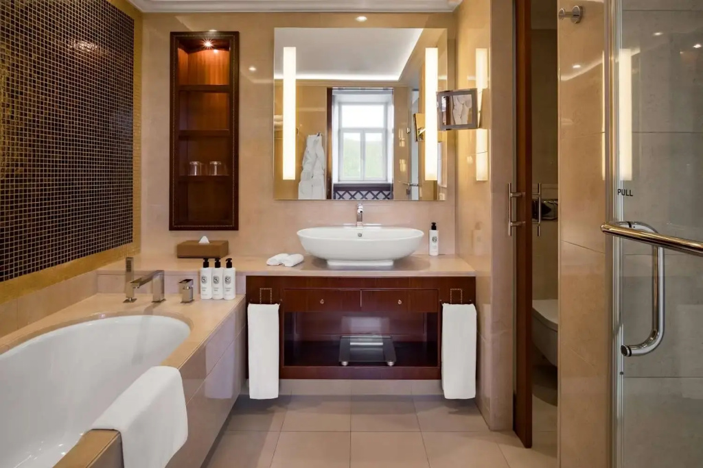 Deluxe Double room (twin beds)