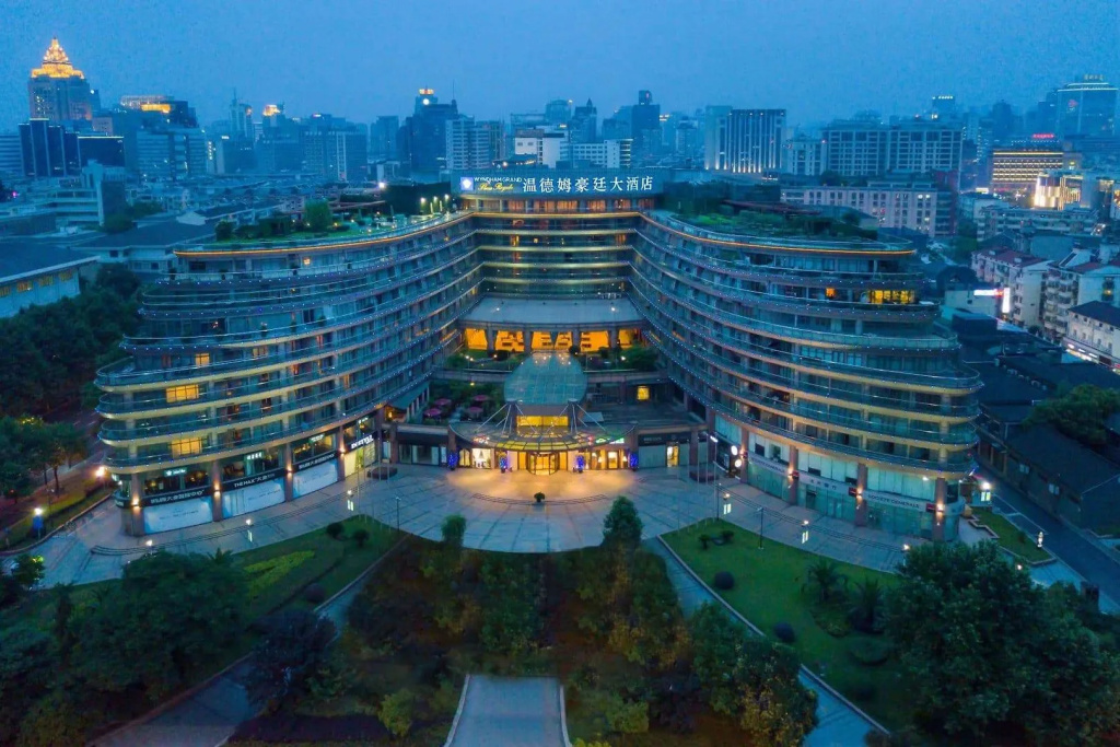 Wyndham Grand Plaza Royale Hangzhou — фото