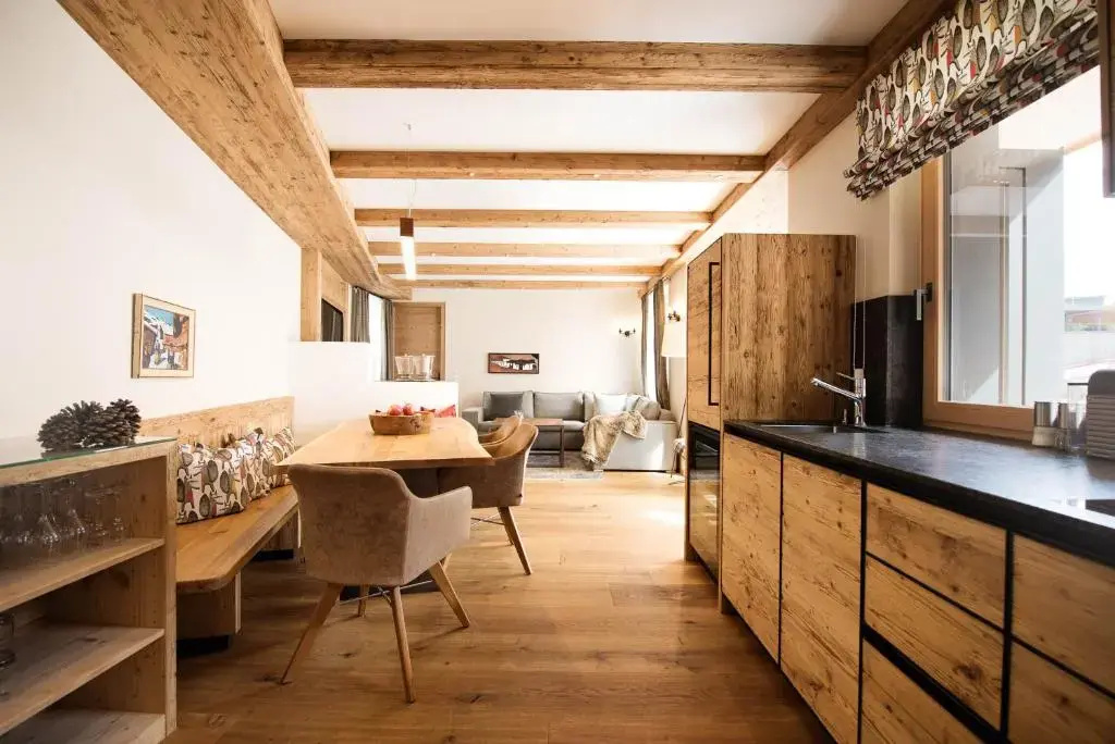 3 Bedrooms Superior Apartment with balcony