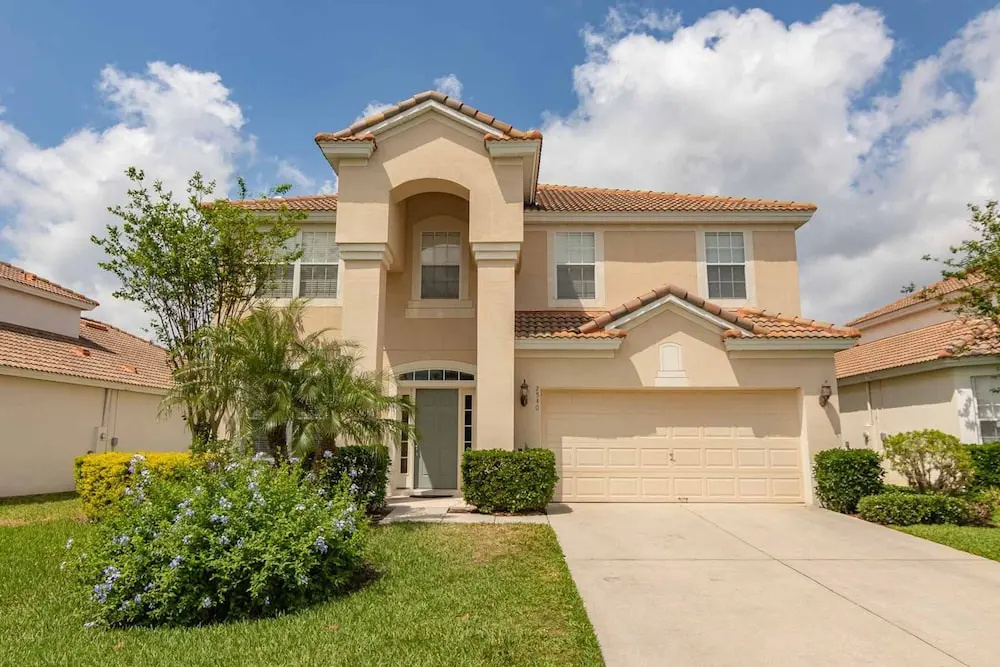 2540 Windsor Hills
