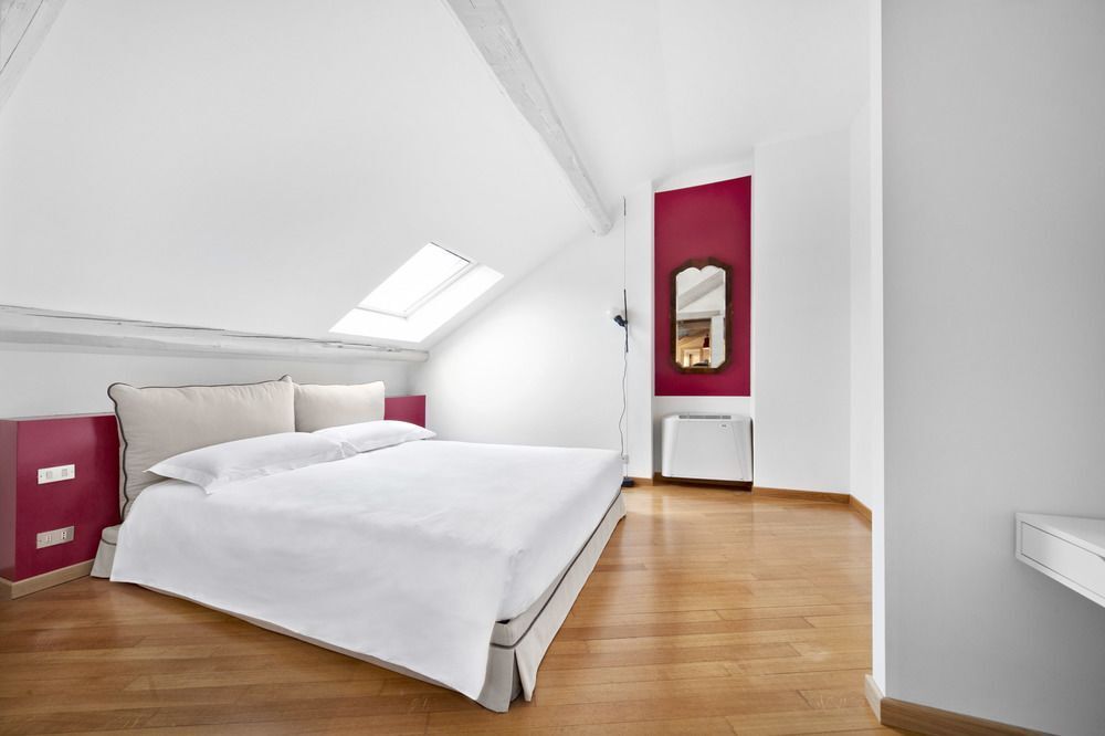 Brera Apartments by null
