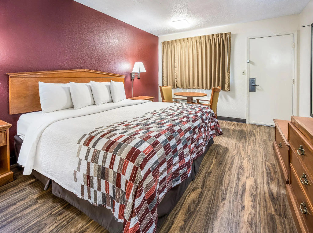 Superior Double room (full double bed)