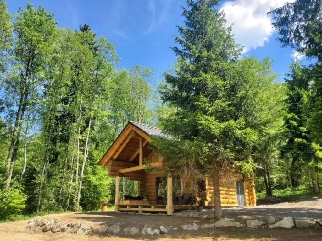 Chalet KuŘíp Benesov nad Cernou