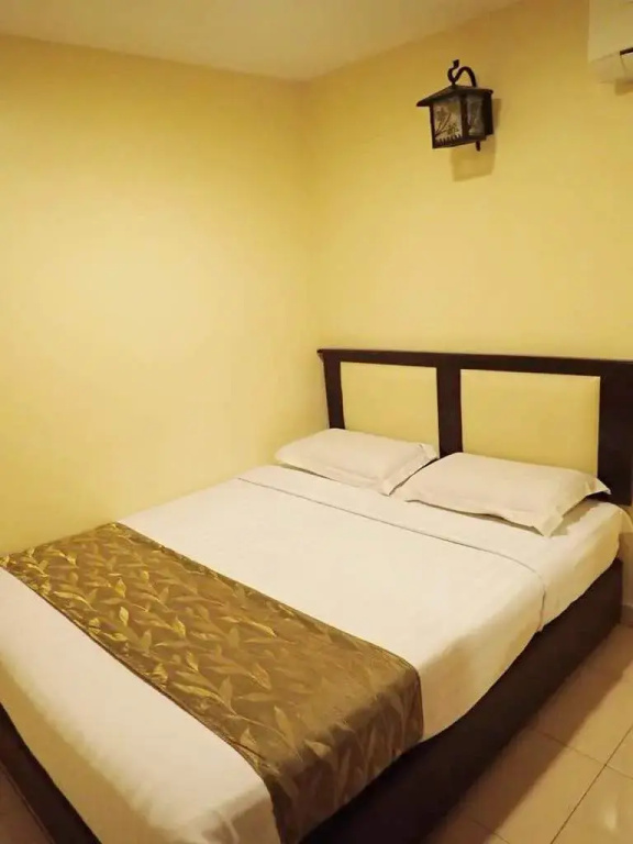 Economy room