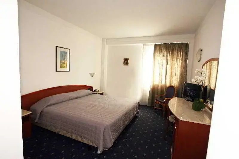 Hotel Quadrifoglio - Chambres