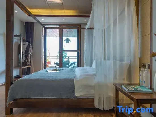Standard Double room with sea view (full double bed)