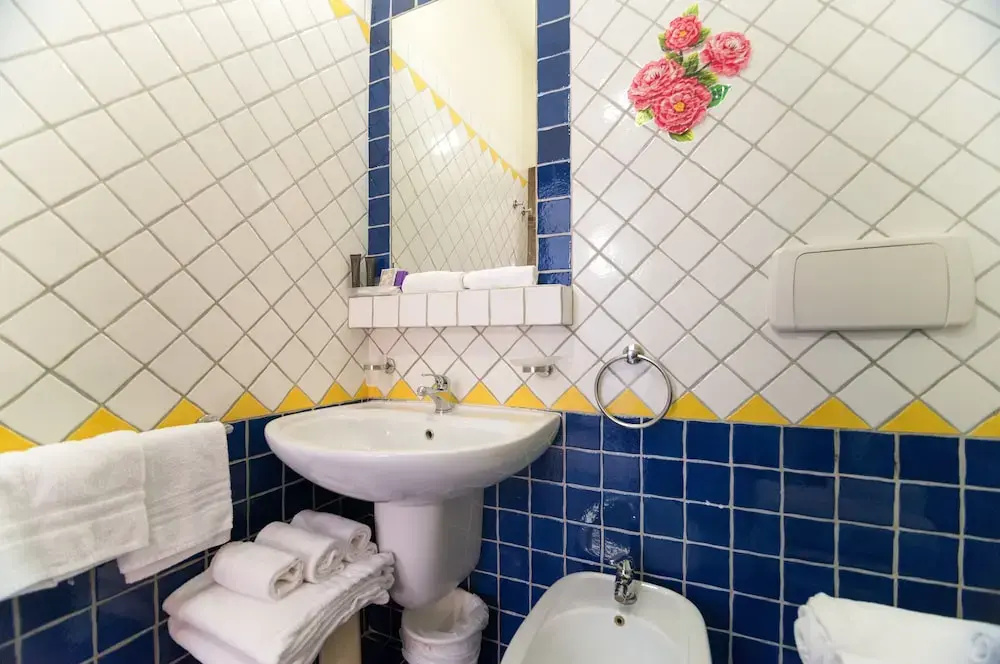 1 Bedroom Apartment with balcony