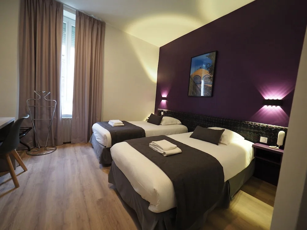 Hotel Le Biarritz - Vichy — 8