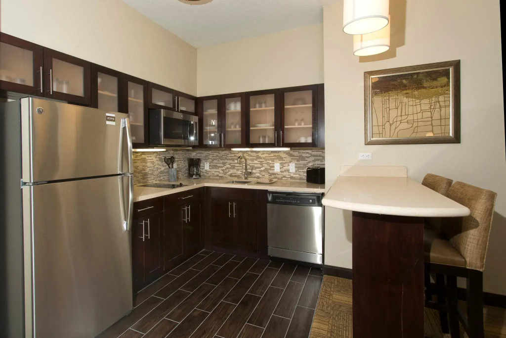 Staybridge Suites Orlando at SeaWorld by IHG - Chambres