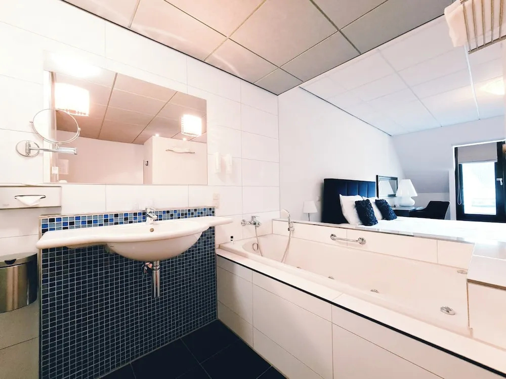 Hotel photo 34