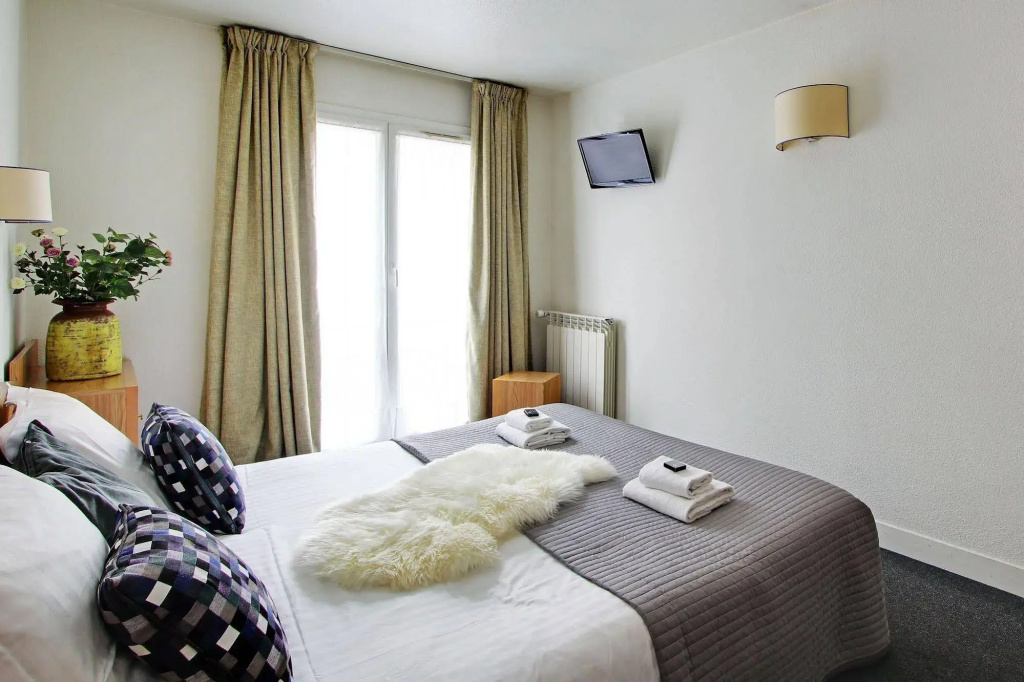 Les Lilas Serviced Apartments — фото
