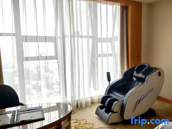 Номер Standard с видом на город в Zhenhua Xinyue International Hotel