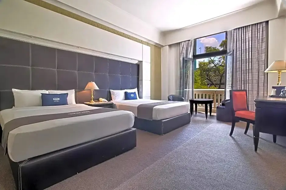 Deluxe Quadruple room