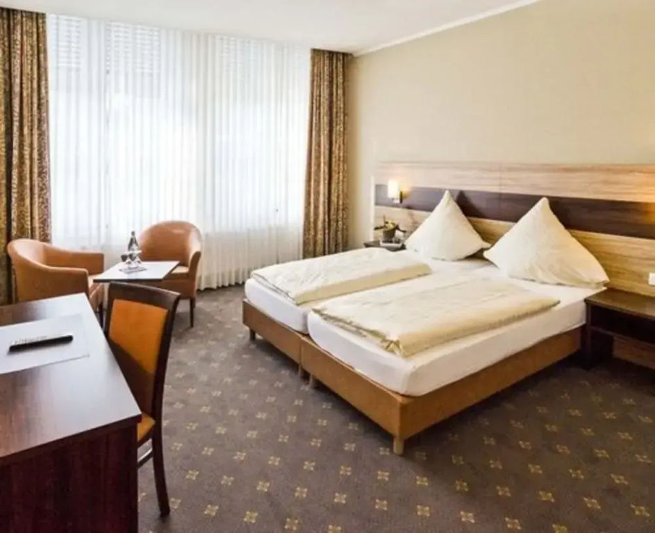 Comfort Double room (full double bed)