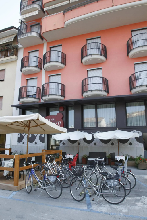 LacromaBio - Hotel & Apartments