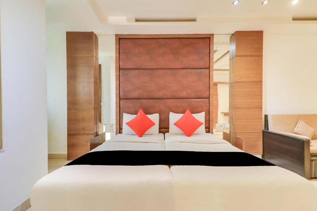 Townhouse 939 Hotel Gagan Inn
