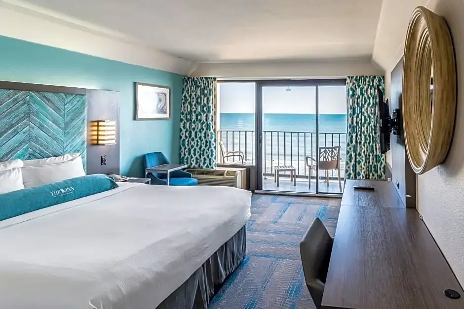 Standard Double room with ocean view (full double bed)