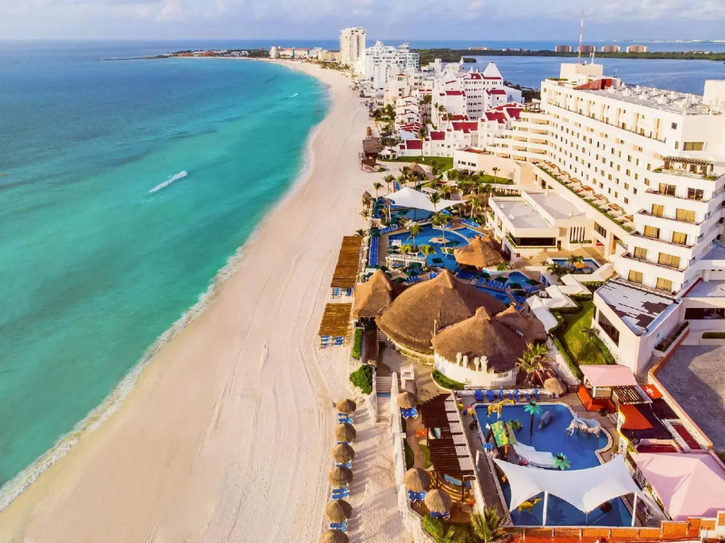 Beach & Waterfront
