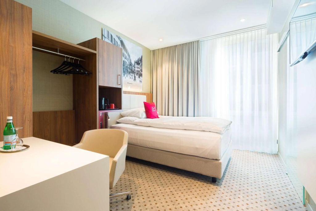 Hotel photo 30