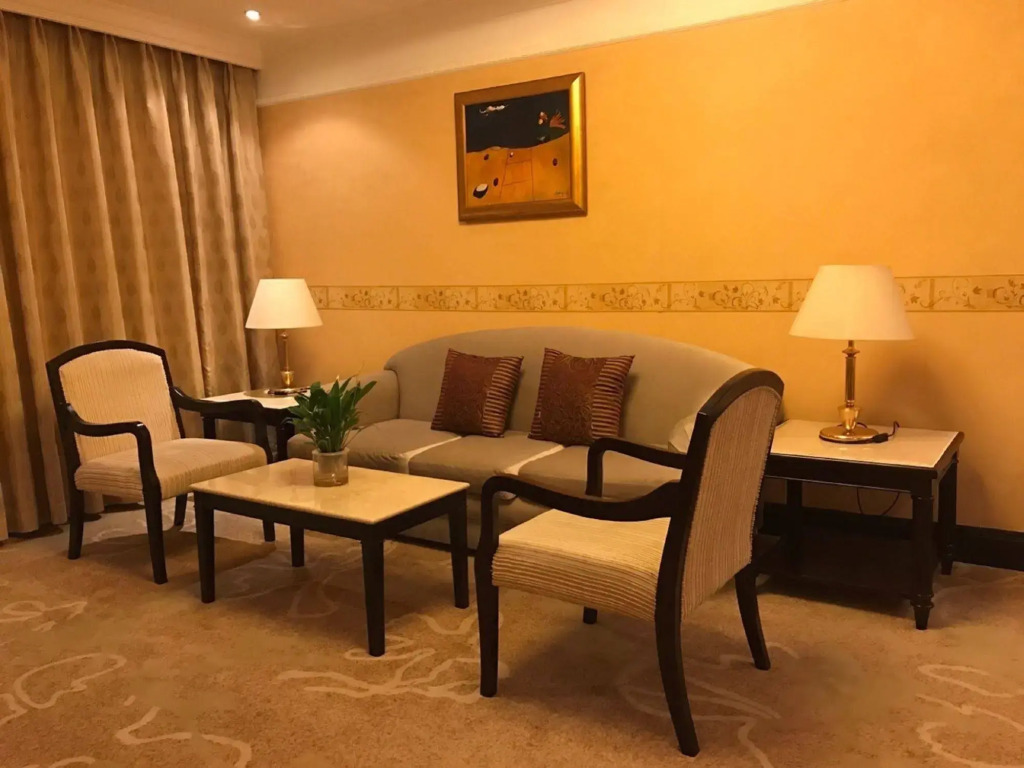 Kingwing Hotel — фото 6