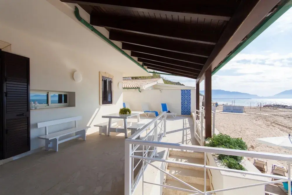 Apartment With 4 Bedrooms in Piano di Trappeto, With Wonderful sea Vie