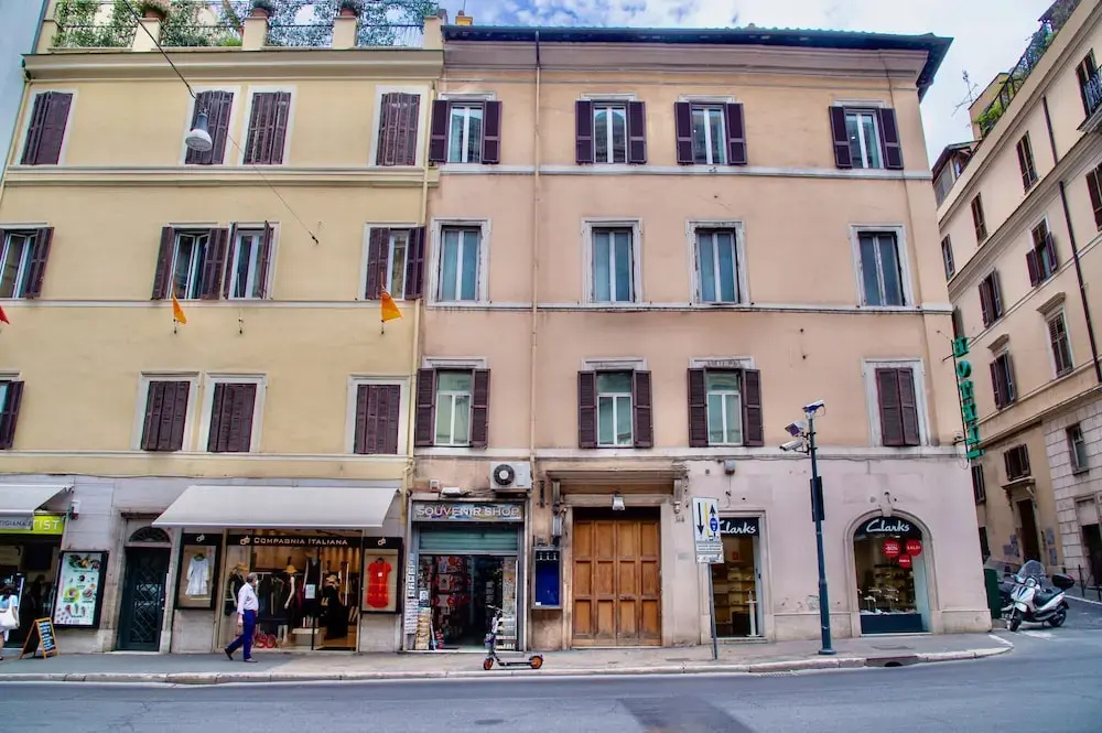 AD Suites Tritone