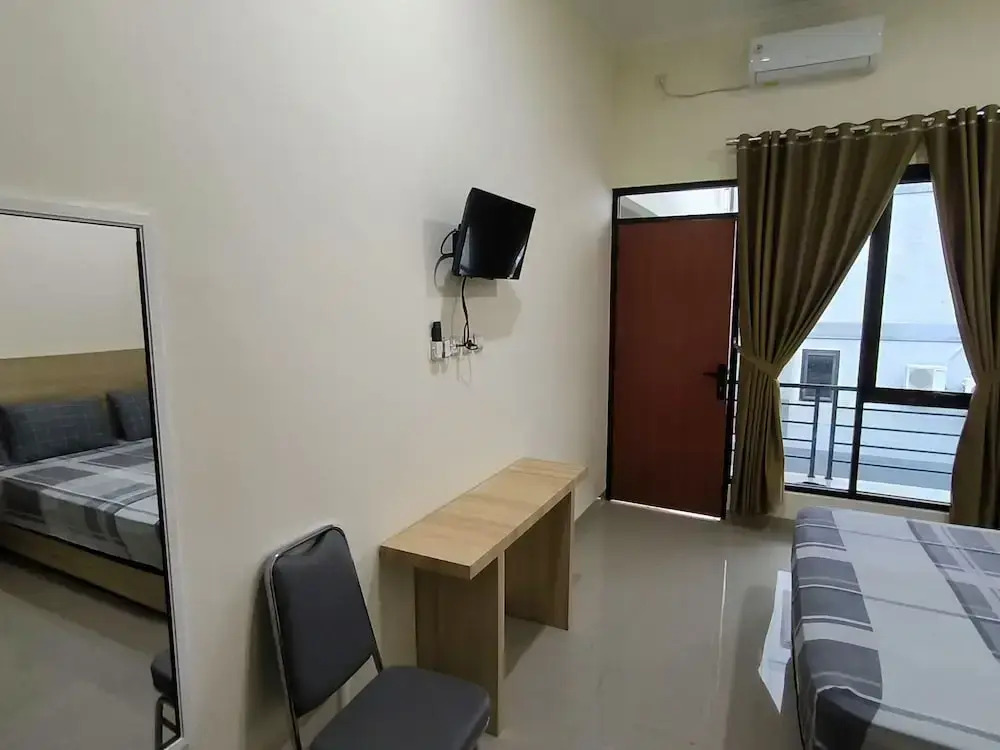 Tentrem Guesthouse Baru - фото 4