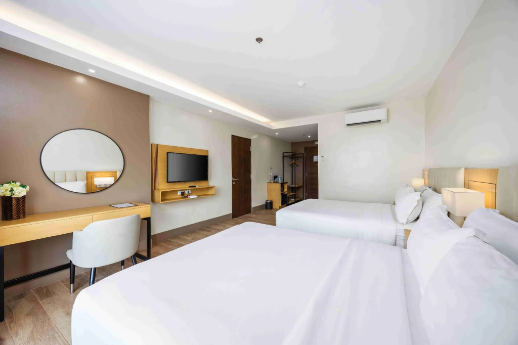 Deluxe Family room