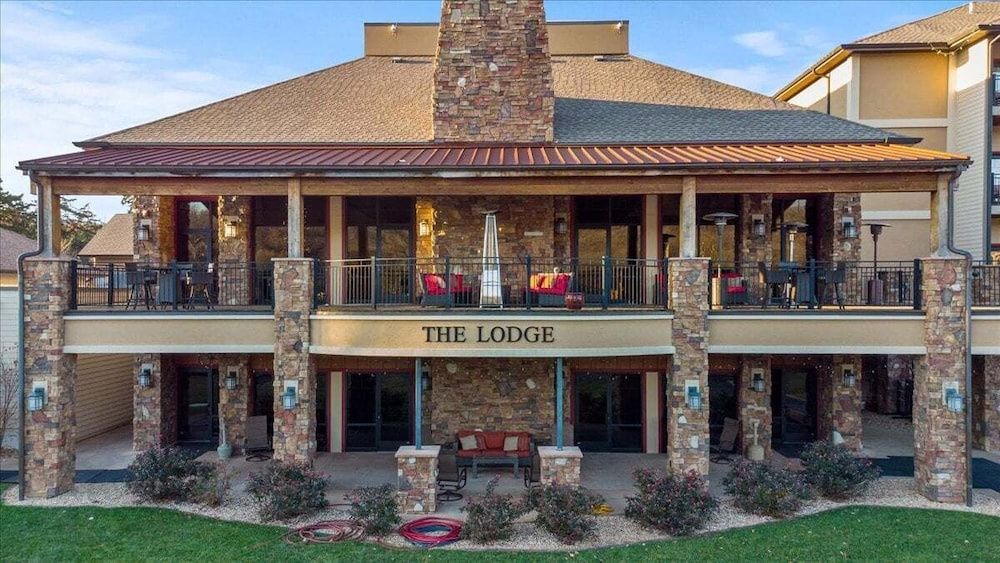 Old Kinderhook 2 Decks, Firepit, Kid & Pet Friendly Golf Retreat