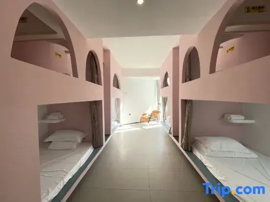 Bed in Dorm (male dorm)