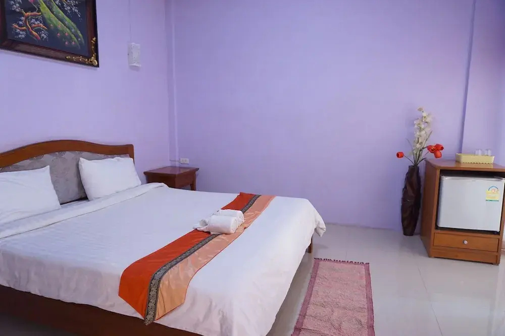 Standard Double room with balcony (full double bed)