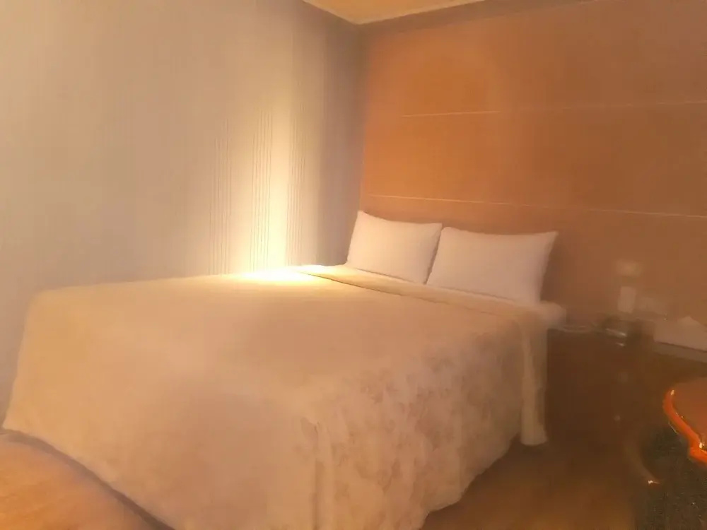 Golden Home Hotel - Chambres