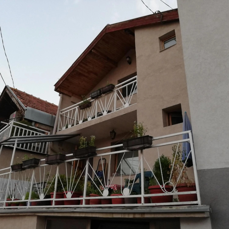 Little house, Mandrina 13