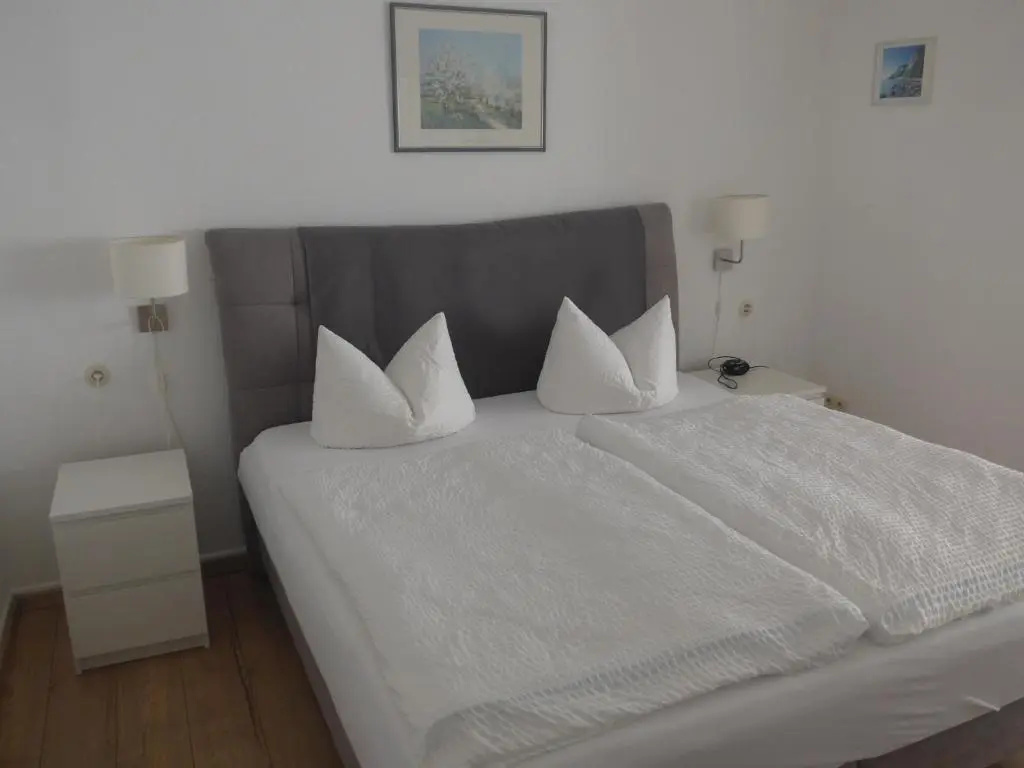 2 Bedrooms Apartment with balcony
