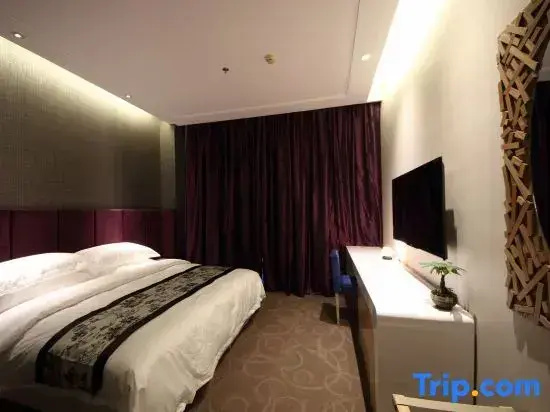 Business Double room (full double bed)