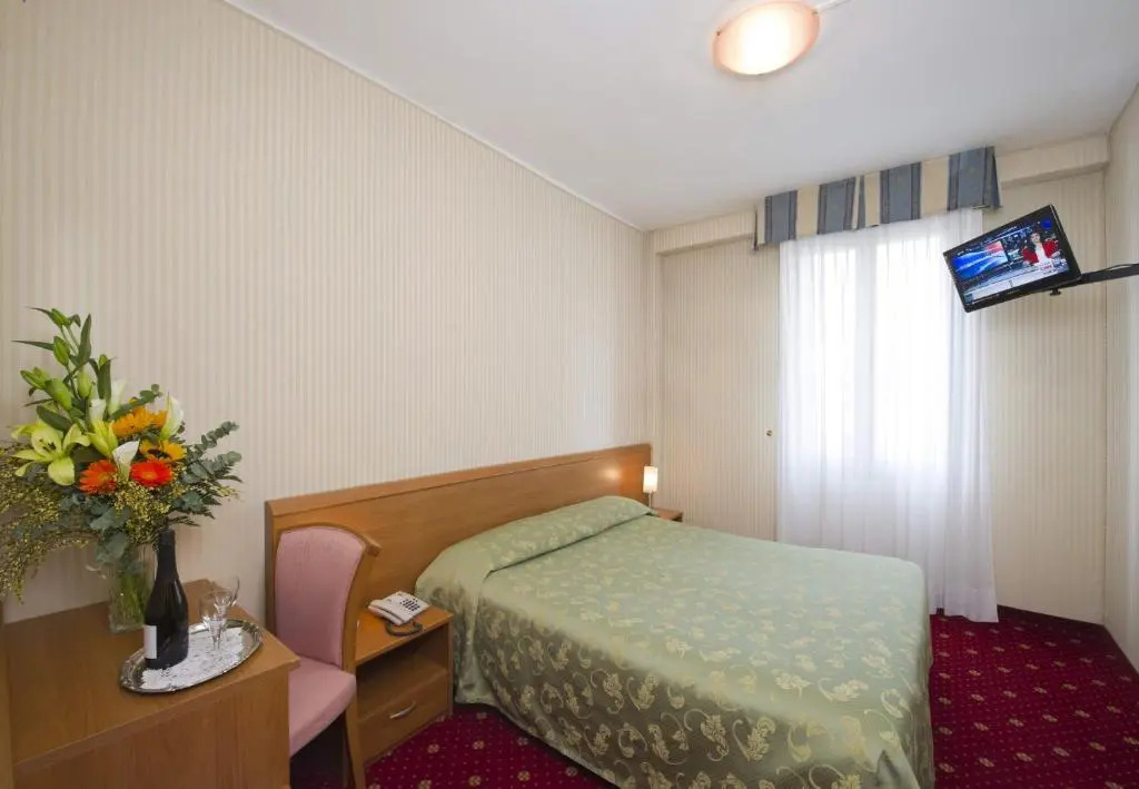 Hotel Nazionale - Chambres