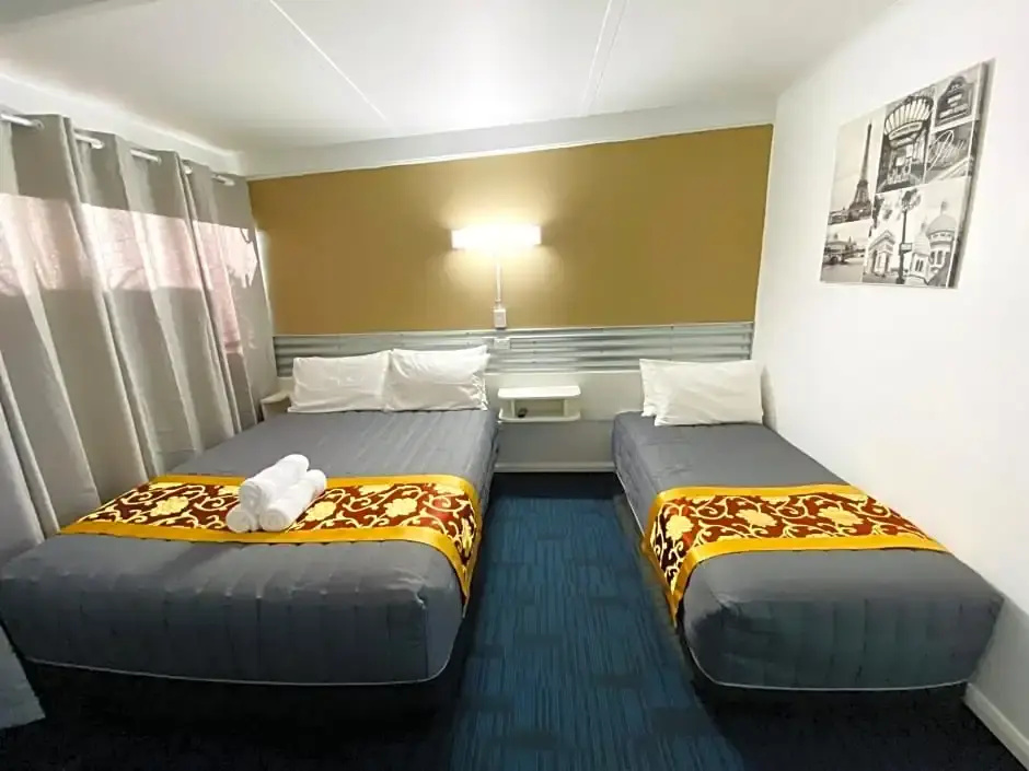Economy room