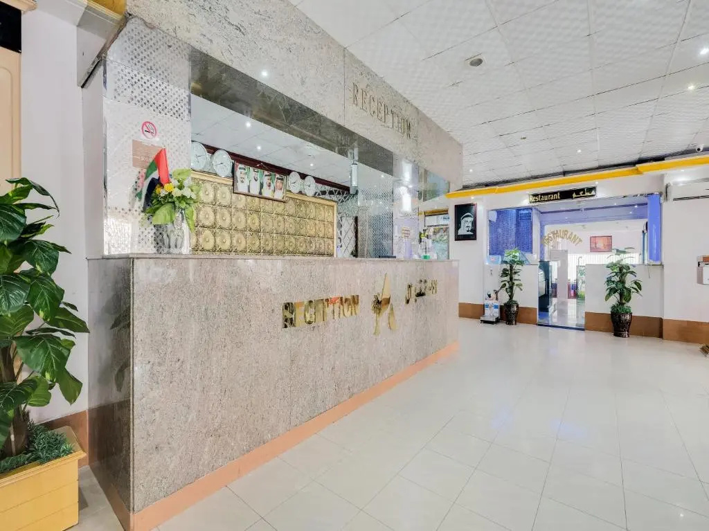 Lobby & Reception