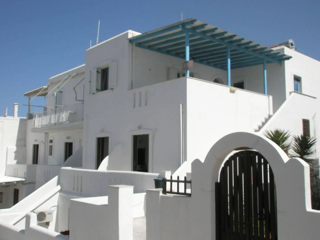 Ampeli Rooms