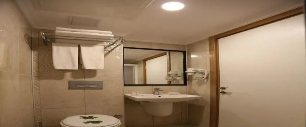 Hotel photo 8