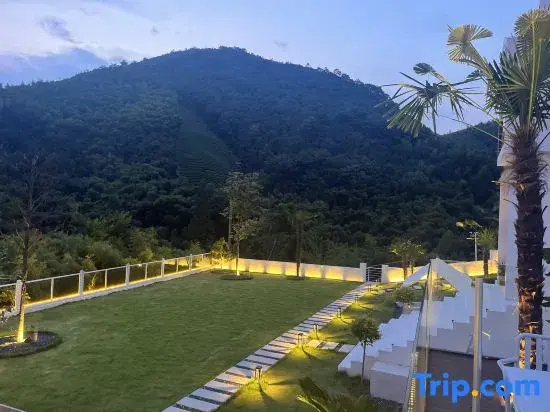 Mogan Xingye Star · Space-Themed Infinity Pool Garden Designer Boutique Stay