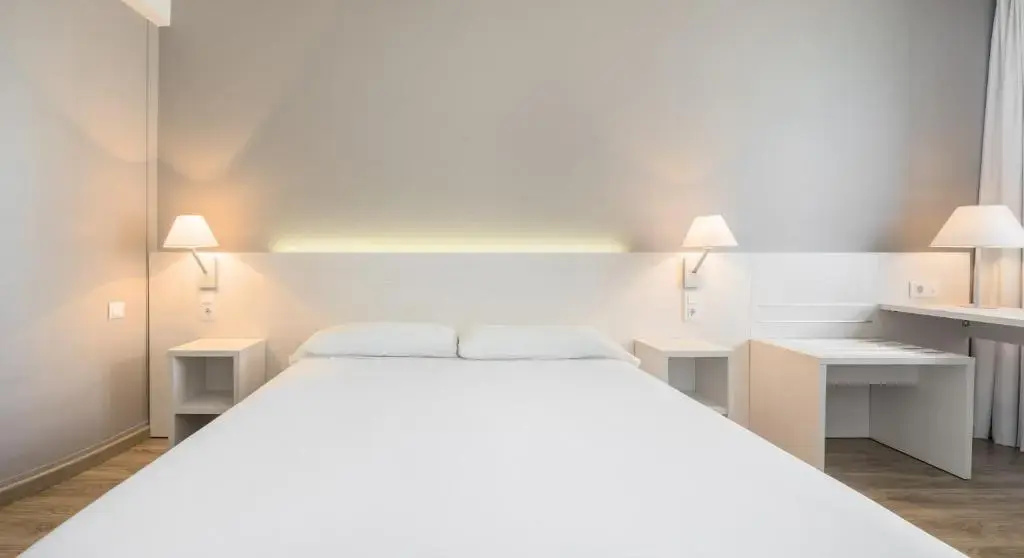 Ilunion Valencia 3 Hotel - Chambres